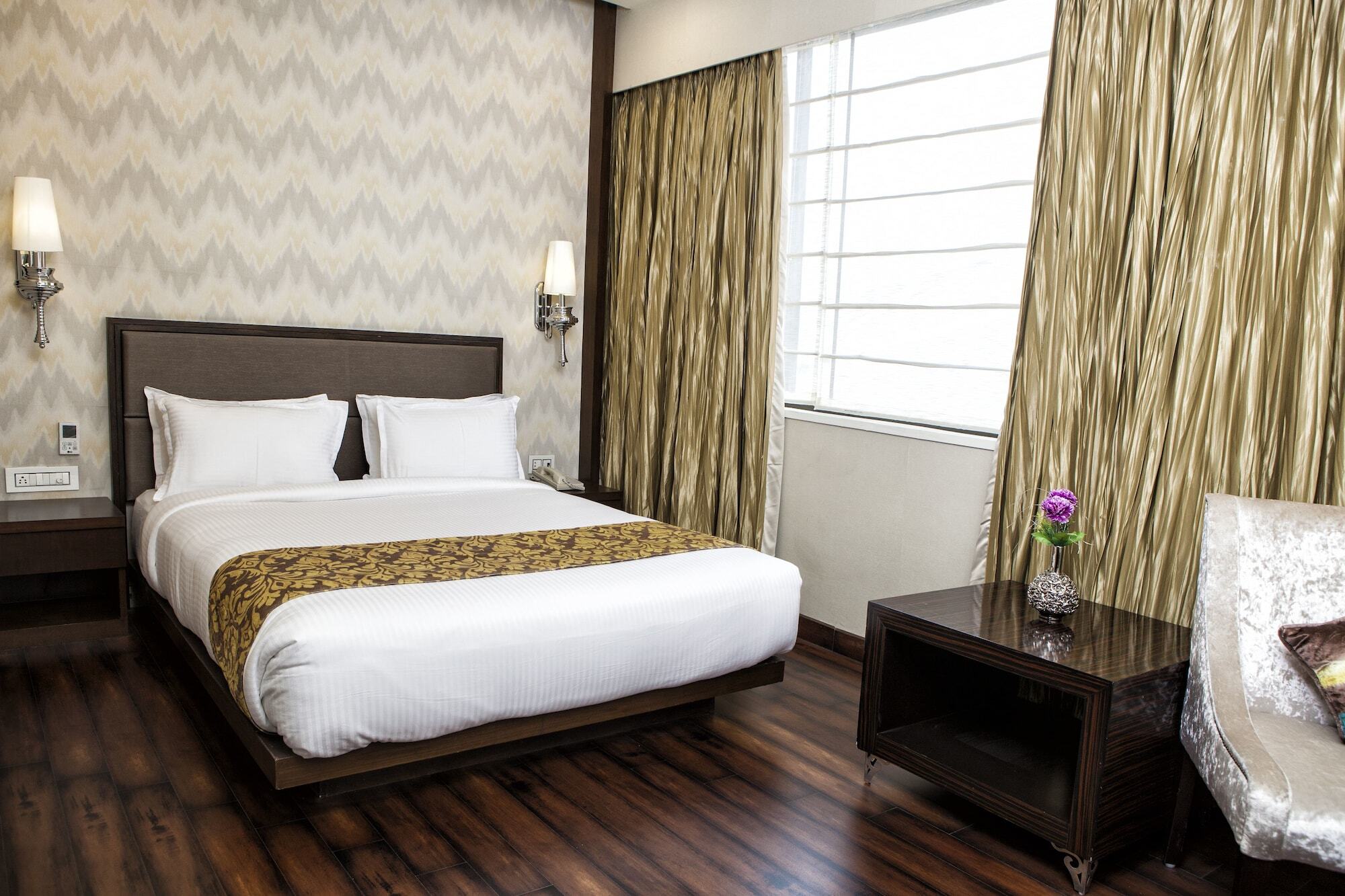 Hotel Gangakashi Nagpur Eksteriør bilde